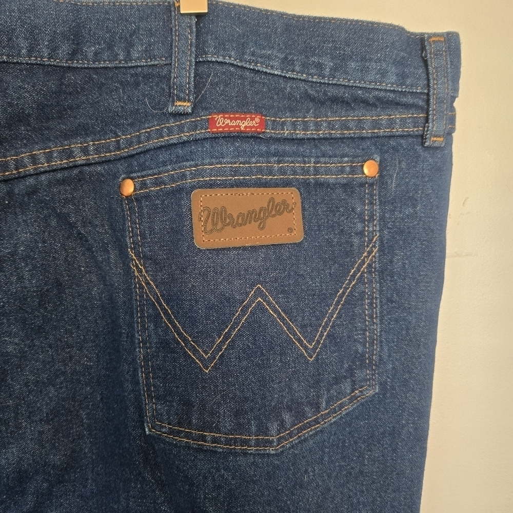 Wrangler Men's Deep Blue Cowboy Cut Jeans 48×30 - Picture 3 of 5
